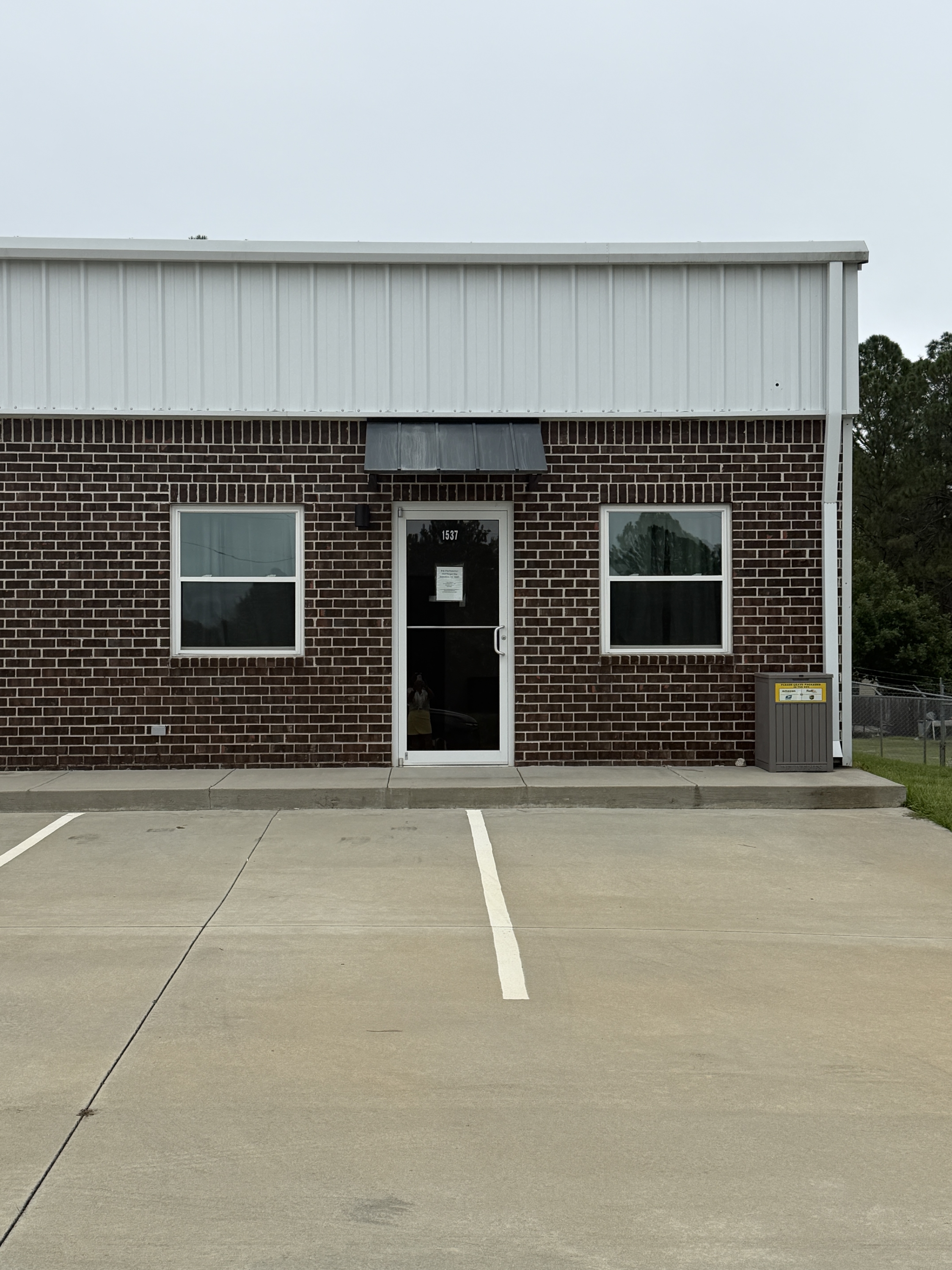 1537 Morgan Way - 1