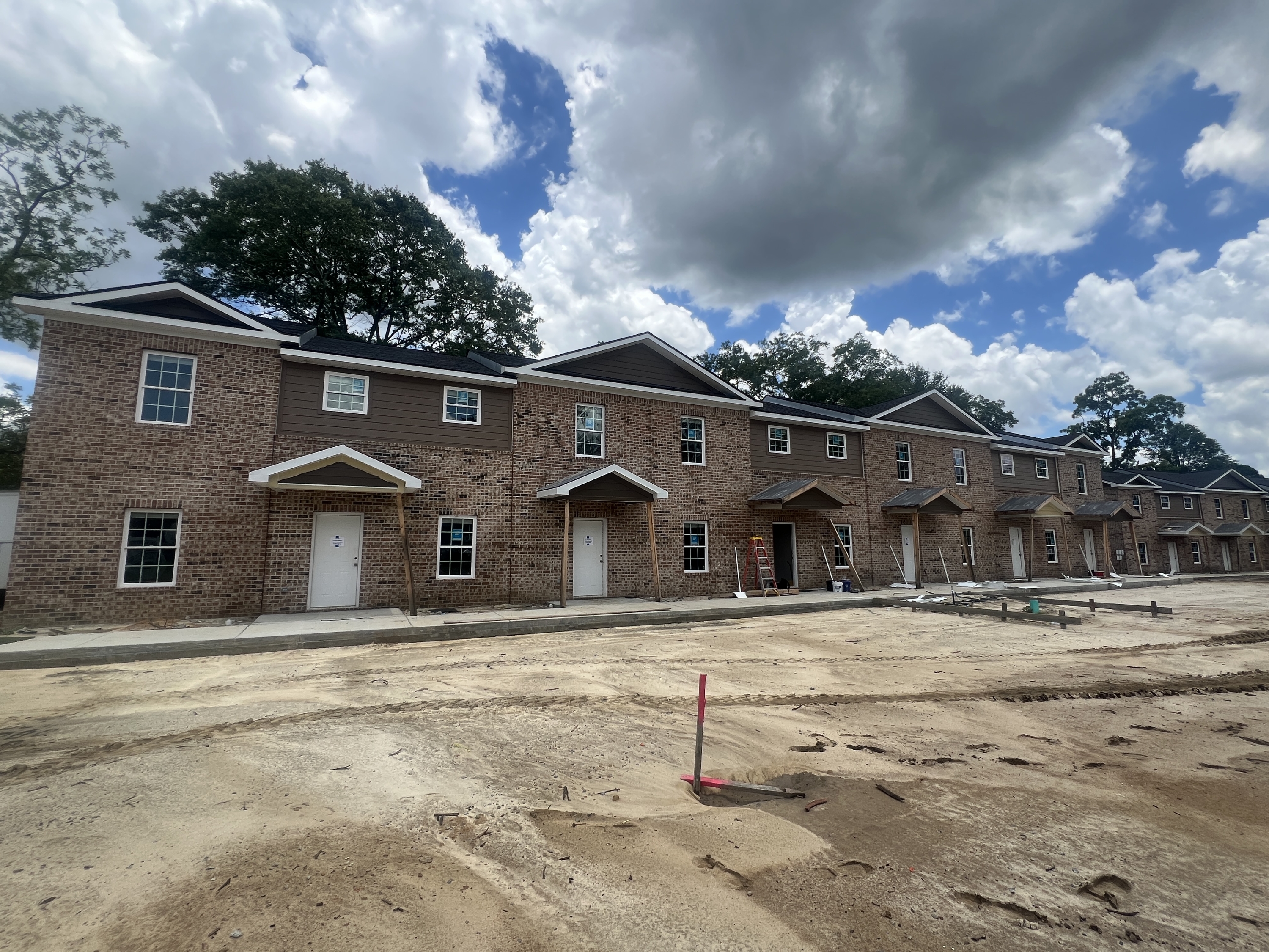 Property thumbnail image