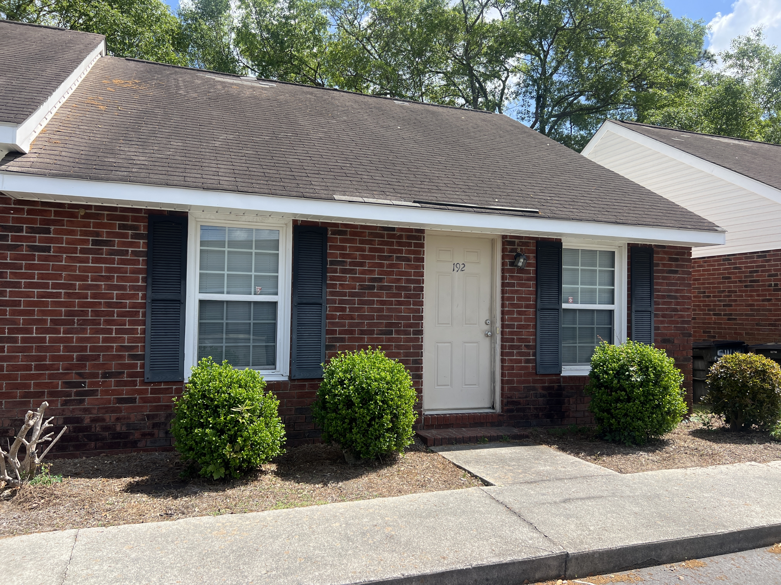 140 Lanier Drive - 192